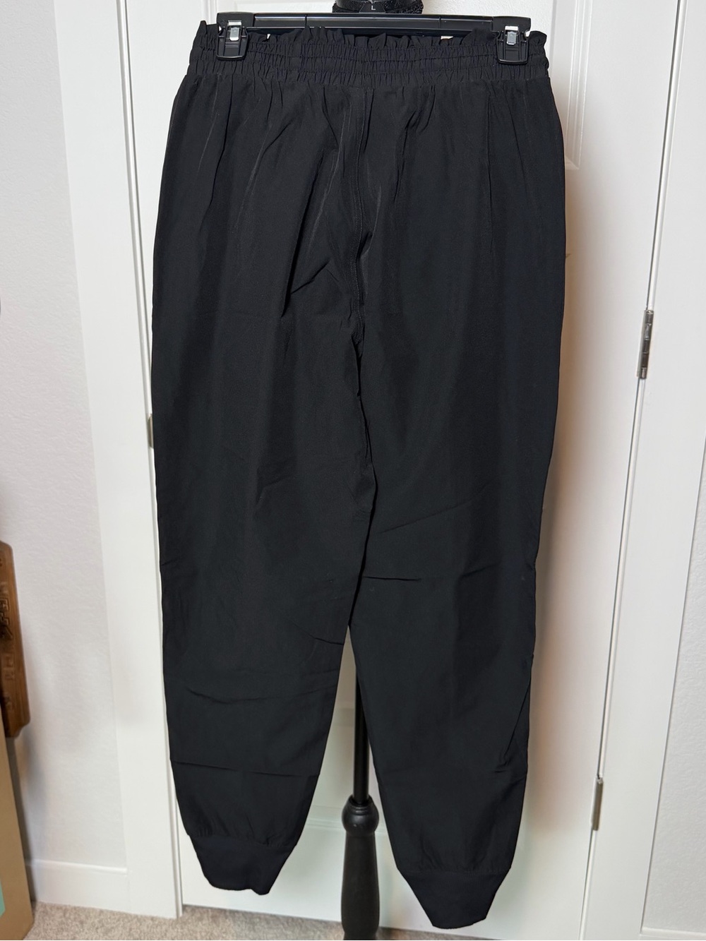 Zyia Activewear Women’s Black Jogger Pants Size Medium Drawstring Stretch - Picture 2 of 5